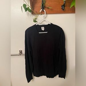 Men’s Gap Size medium black sweater